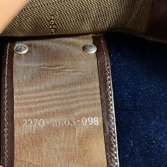 FENDI Keys Holder - Picture 5 of 10